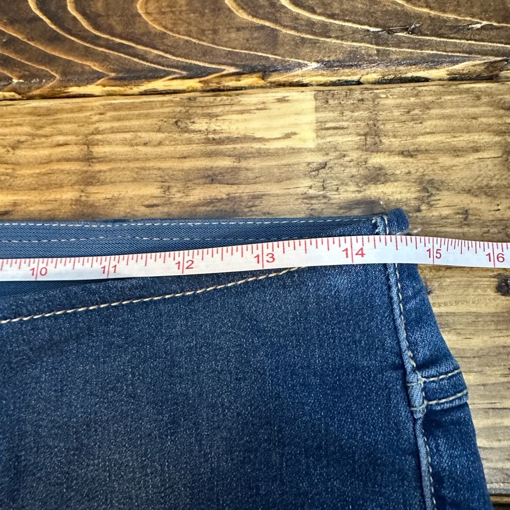 We The Free Penny Pull-On Flare Jeans Size 27 - Picture 11 of 13